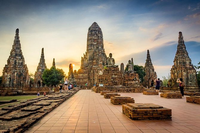 Historical City of Ayutthaya - Unesco Full Day Tour From Bangkok - Bang Pa-In Palace starts the day with royal elegance