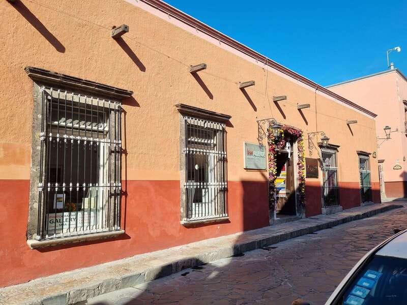 Historical & Cultural Walking Tour of San Miguel de Allende - Casa del Mayorazgo de la Canal and the town’s old wealth
