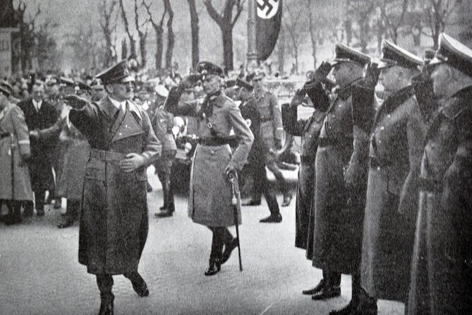 Historical Hitler Walking Tour of Vienna - The art academy and Hitler’s failed application