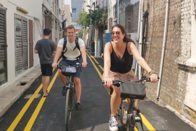Historical Singapore Bike Tour on Full-Sized Bicycles