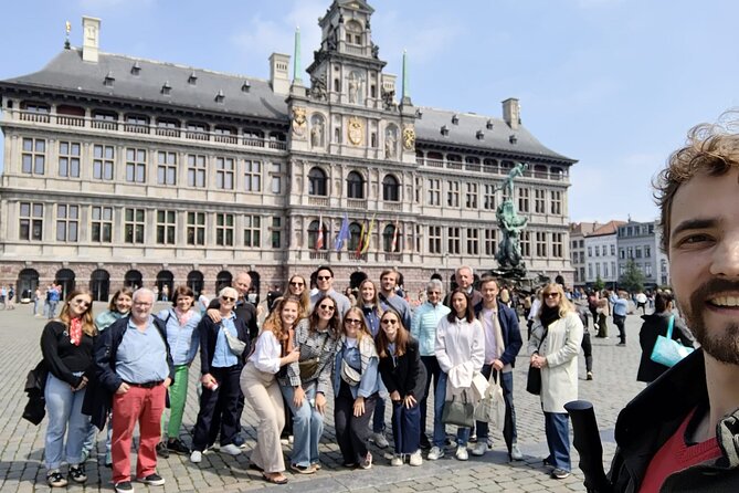 Historical Walking Tour in Antwerp Old City - How the guide shapes the experience
