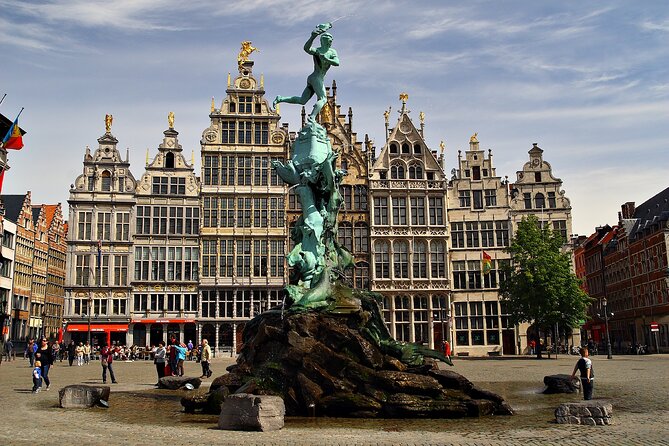 Historical Walking Tour: Legends of Antwerp - Museum Plantin-Moretus and the power of printing