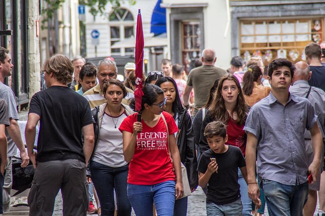 Historical Walking Tour: Legends of Bruges - Beer, the Fools of Bruges, and De Halve Maan