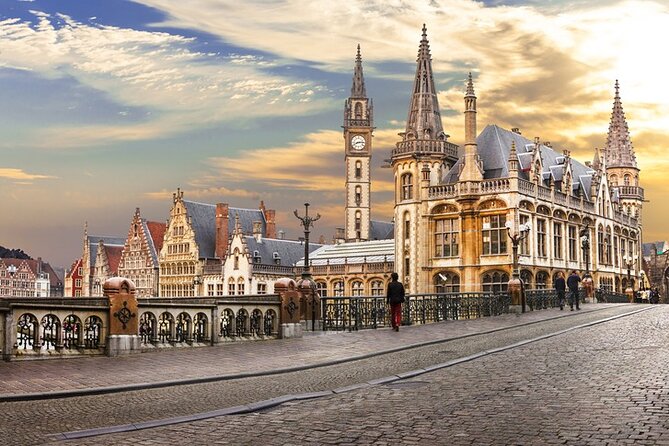 Historical Walking Tour: Legends of Gent - Huis van Alijn shows another side of medieval Ghent