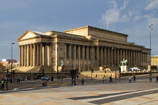 History Guided Tour of Liverpool and the Beatles - St George’s Hall and the cultural street