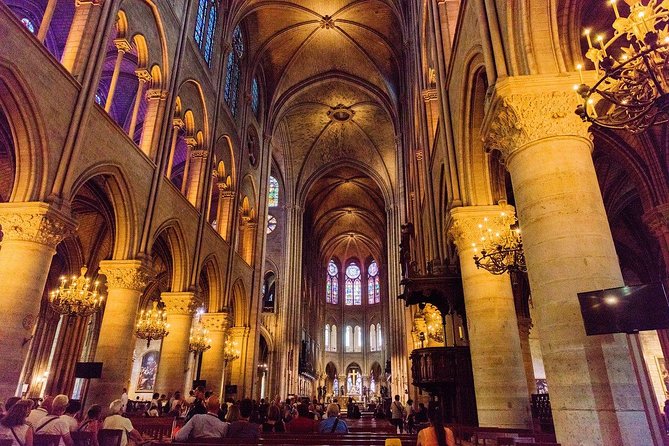 History of Paris City Center w/ Notre Dame Semi-Private 12ppl Max - Notre Dame, with time inside but no guided commentary