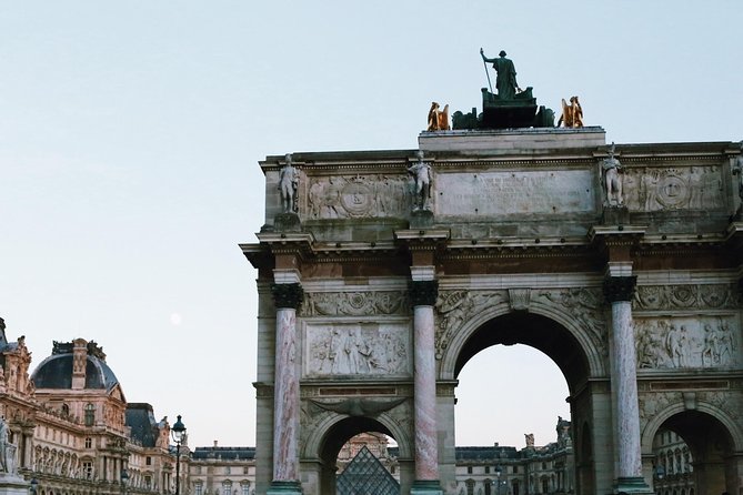History of Paris City Center w/ Notre Dame Semi-Private 12ppl Max - Pont Neuf and the statue of Henri IV