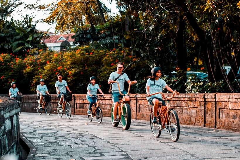 Intramuros, Manila: Historical Bamboo Bike Tour - Starting with the Japanese cannon and Puerta Real Gardens