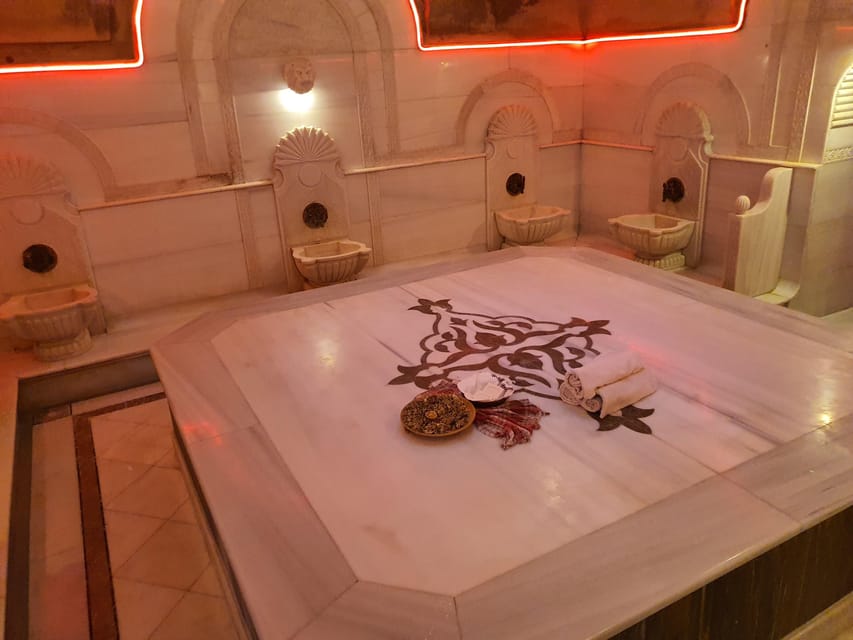 Istanbul: Acemoglu Historical Turkish Bath w/Private Options - The clay mask begins the treatment