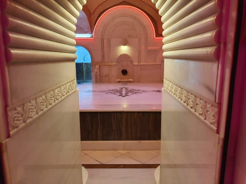 Istanbul: Acemoglu Historical Turkish Bath w/Private Options - Public, semi-private, or private: choosing well