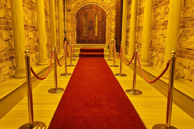 Istanbul Gedikpasa Historical Turkish Bath with Privacy Option - The kese scrub is firm and thorough
