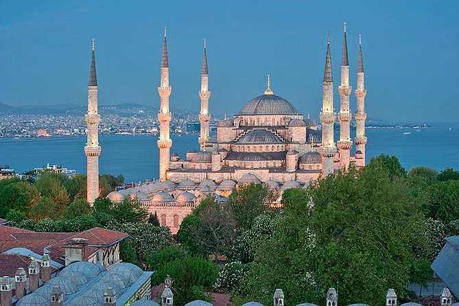 Istanbul Heritage Tour - Incl. Lunch - Turkish lunch with a Bosphorus view