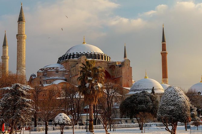 Istanbul Historical Tour with Guide, Lunch and Transfers - Blue Mosque: start with Ottoman grandeur