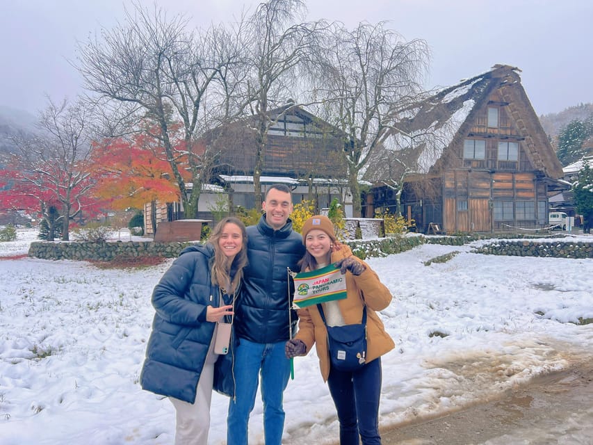 Kanazawa: World Heritage Shirakawa-go Morning Guided Tour - Walking through the gassho-zukuri village