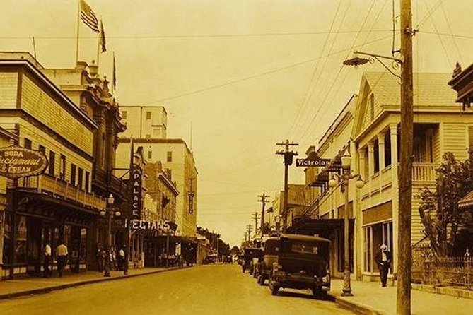 Key West Historic Bahama Village & Hemingway Heritage - A maritime landmark dating to 1825