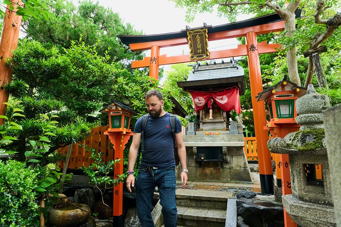 Kyoto Gion: 2-Hour Geisha Culture & History Walking Tour - Yasui-Konpiragu and Shinto worship
