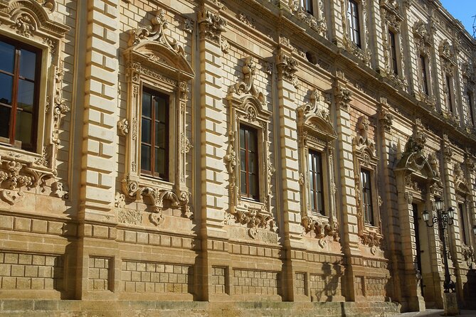Lecce History and Street Food Tasting Small Group Tour - Porta Napoli and the route’s final stretch