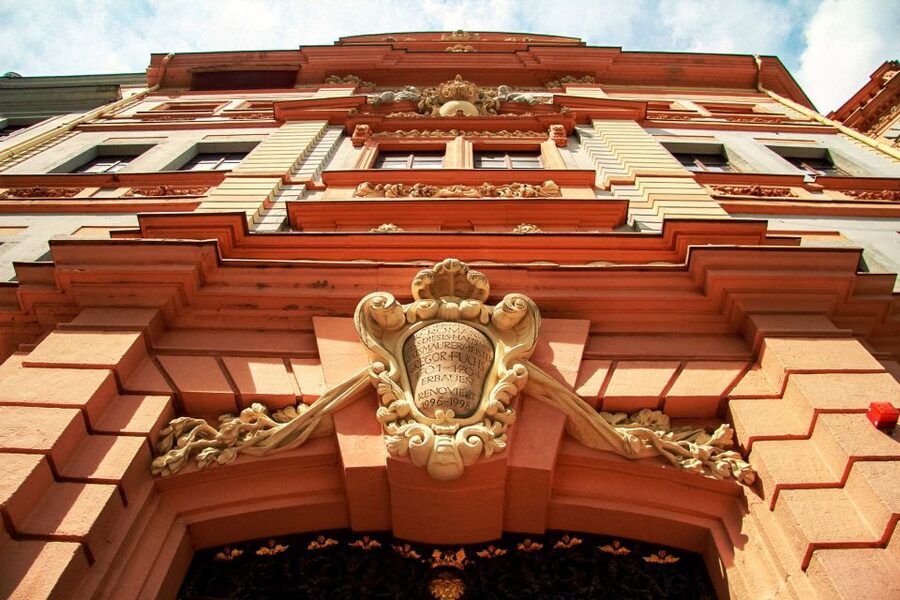 Leipzig: 1.5-Hour Historical Walking Tour in German - The university and Mädler Passage