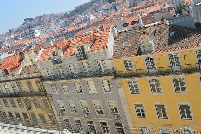Lisbon city tour on history, culture and current topics - What the guides add to the walk