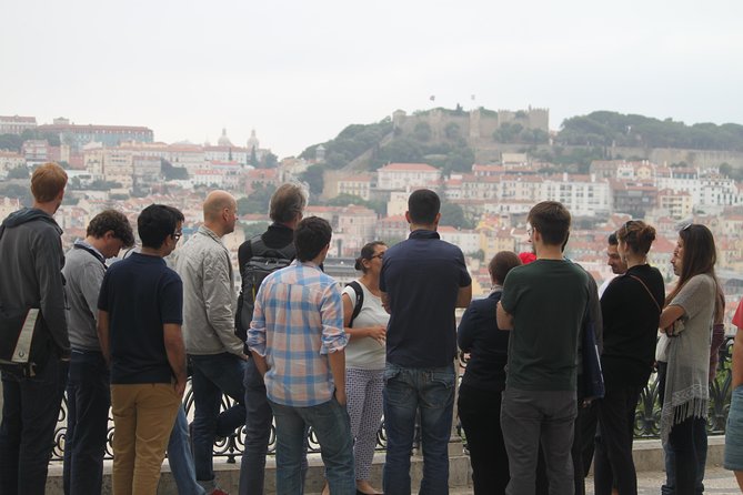 Lisbon Essential Walking Tour: History, Stories and Lifestyle - São Roque looks plain outside and lavish inside