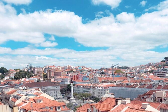 Lisbon Essential Walking Tour: History, Stories and Lifestyle - Praça da Figueira and the Tram 28 connection