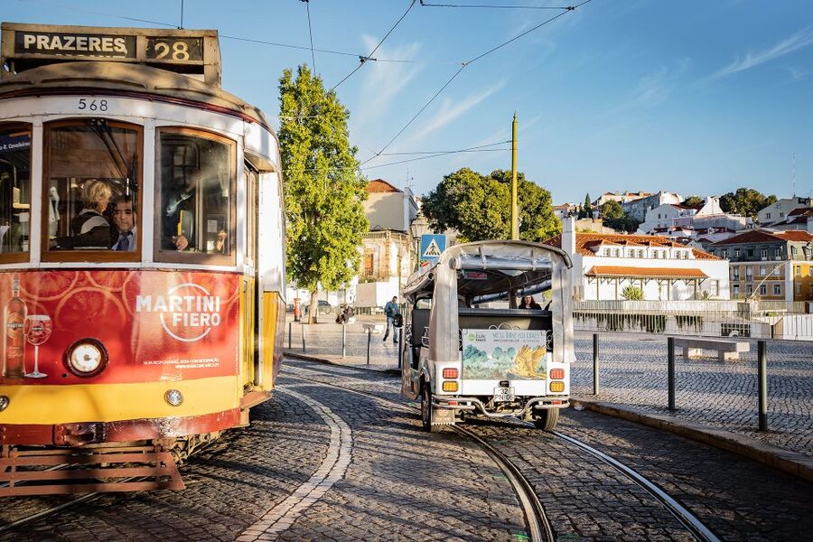 Lisbon: Guided Tuk-Tuk Tour Along the Historic Tram Line 28 - The riverfront pass and a change of mood