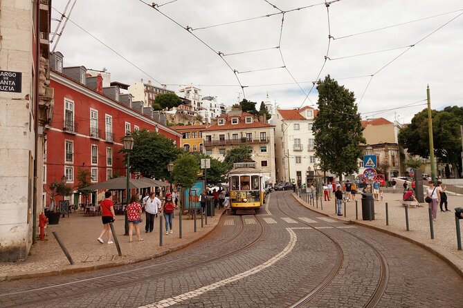 Lisbon Highlights - Private Tour with Van and Local Guide - How much value do you get for $128.49?