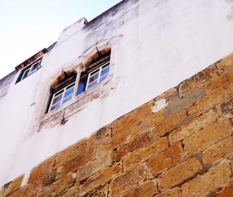 Lisbon: Jewish History Tour of Lisbon - Baixa, forced conversions, and a fractured community