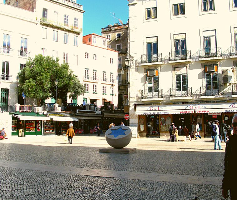 Lisbon: Jewish History Tour of Lisbon - What the guides add to the experience