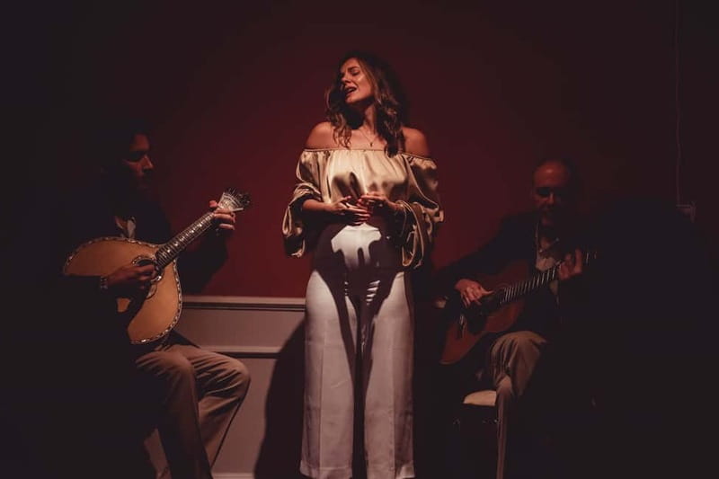 Lisbon: Live Fado Show with Port Wine in Historic Center - Port wine, juice, and the value of the ticket