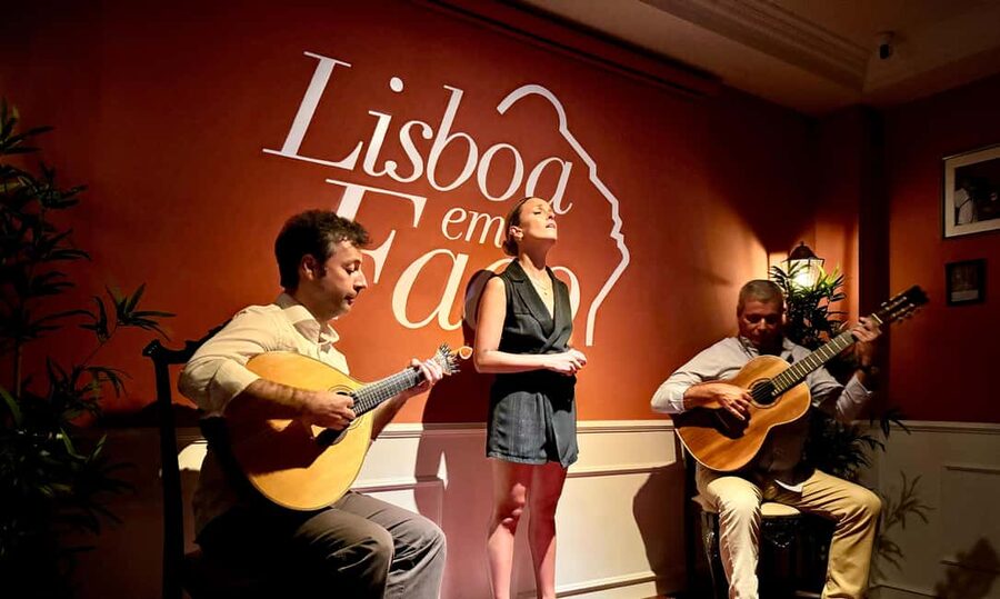 Lisbon: Live Fado Show with Port Wine in Historic Center - What happens inside the 50-minute show