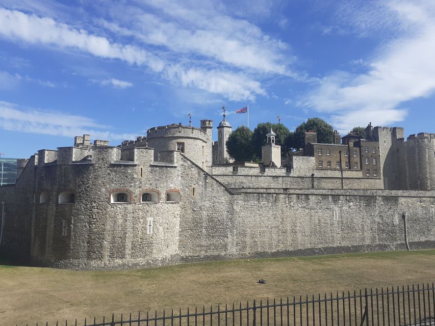 London: Medieval History Walking Tour from The Tower - The pace, accessibility, and weather