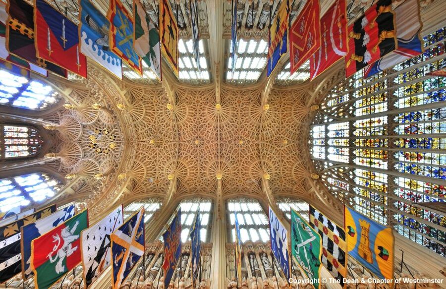 London: Westminster Abbey Tour with a Royal Heritage Guide - Poets’ Corner and the people remembered here