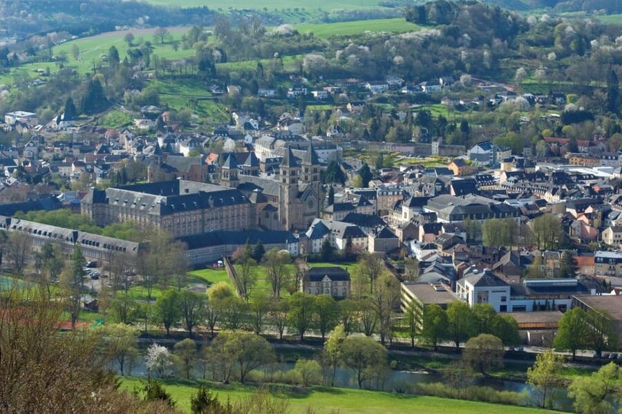 Luxembourg: Nature, History and Castles Full-Day Tour - Vianden Castle and two hours of free time