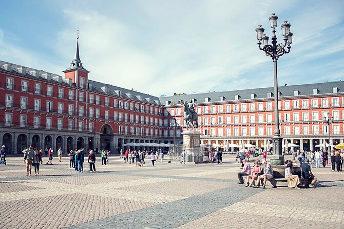 Madrid Historic Centre Food Tour with Authentic Tapas & Wines - The squid sandwich that defines a Madrid stop