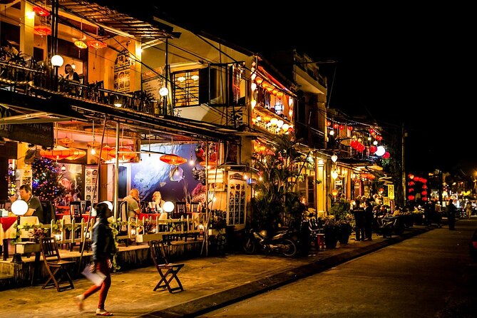 Marble Mountains - Hoi An Ancient Town Afternoon Tours FROM DANANG(15H30-21H) - Hoi An after dark, from the Japanese Bridge to the river