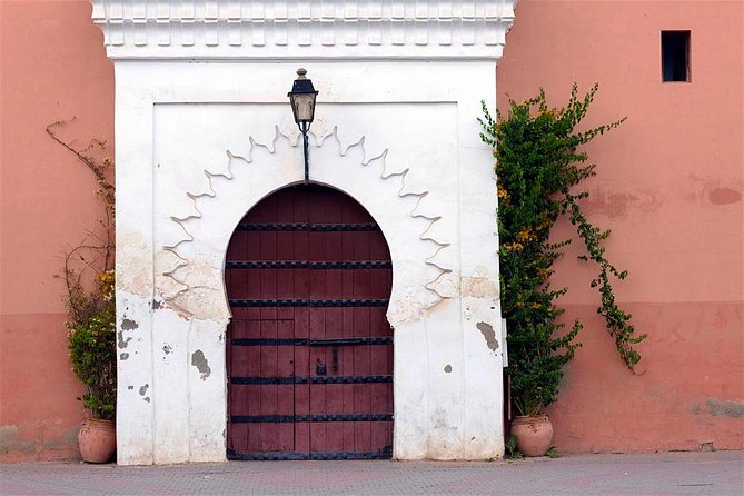 Marrakech Historical and Cultural Tour - Half Day City Tour - Saadian Tombs and the risk of a long queue