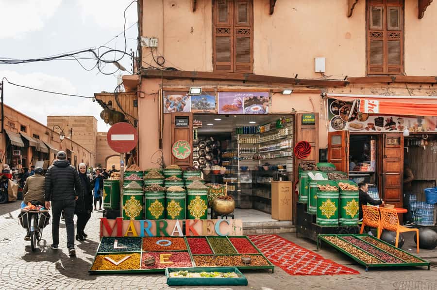 Marrakech: Saadian Tombs & Bahia Palace, Medina Guided Tour - Key points to know before you book