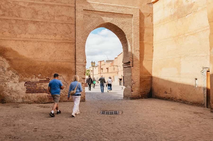 Marrakech: Saadian Tombs & Bahia Palace, Medina Guided Tour - The souks: shopping with a bit of guidance