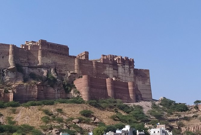 Mehrangarh Fort and Blue City Historic Tour with Local Guide - Clock Tower Market shows Jodhpur’s working side