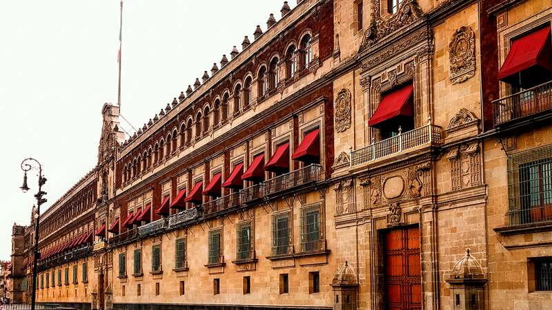 Mexico City: Historic Downtown Walking Tour - Who should book this walk?