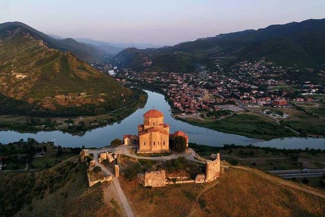 Mtskheta, Jvari, gori, uflistsikhe, history and panorama (group tours) - Uplistsikhe, a stone city cut into the rock