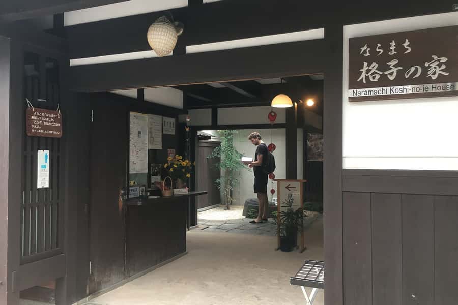Nara: Half-Day UNESCO Heritage & Local Culture Walking Tour - Kasuga Taisha and its hundreds of lanterns