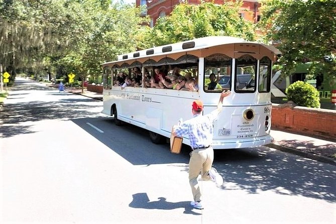 Narrated Historic Savannah Sightseeing Trolley Tour - Why this 75-minute ride works as a first look at Savannah