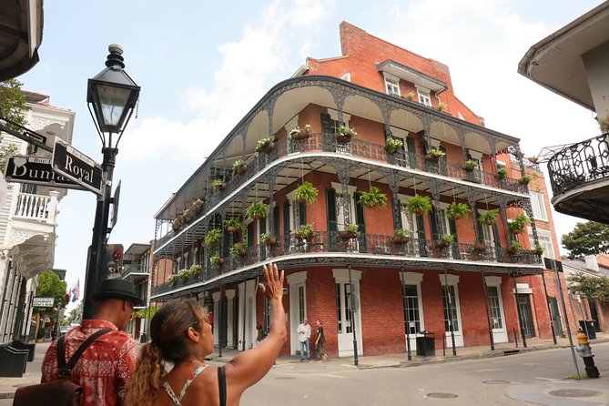 New Orleans Food and History Walking Tour - Pralines and bread pudding for dessert