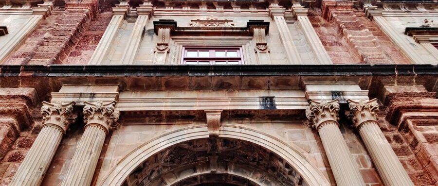 Old Goa: Walking Tour of Heritage Churches - Se Cathedral, the largest church in Asia