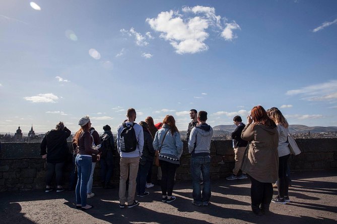 Old Town Walking Tour History and Tales in Edinburgh - Why this walk works well as your Edinburgh orientation