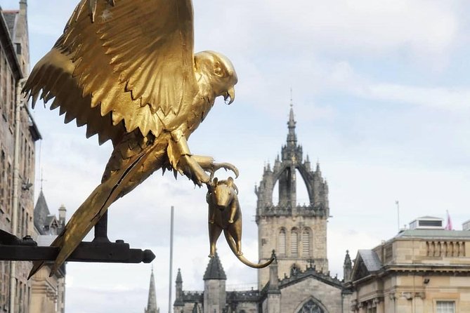 Old Town Walking Tour History and Tales in Edinburgh - St Giles Cathedral and the landmarks that set the map
