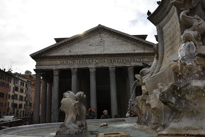 Pantheon Elite Guided Tour - Rome's Iconic Ancient Temple - Headsets, language, and group comfort