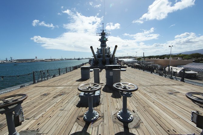 Pearl Harbor History Remembered Tour from Ko Olina - Walking the decks of the USS Missouri